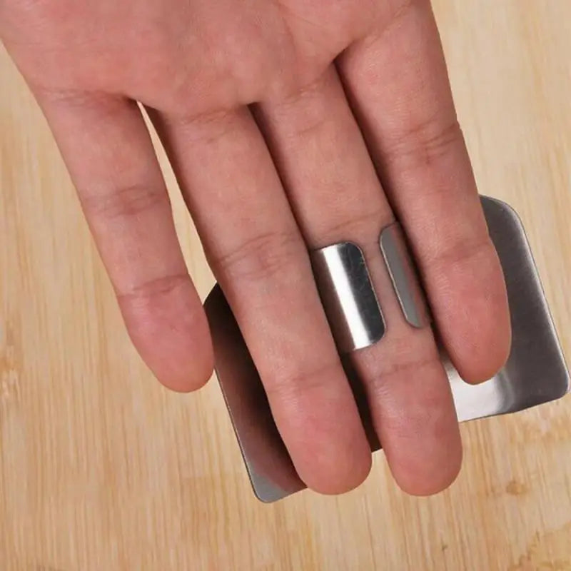 "Stainless Steel Finger Guard: Super Kitchen Protector"